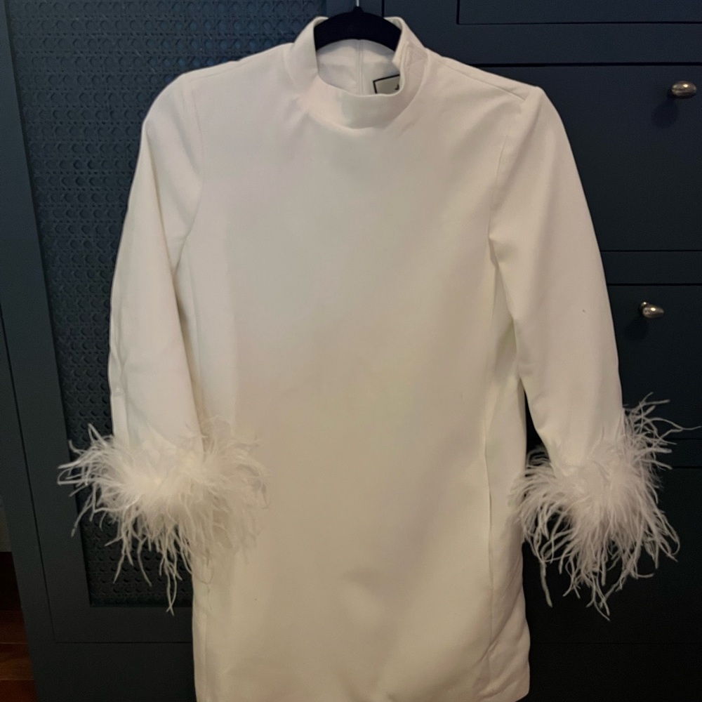 Tuckernuck Feather Mod Ellie Dress. Size xs